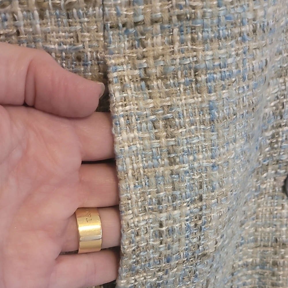 Women's Elegant Tweed Blazer - Light Gray - Picture 4 of 5